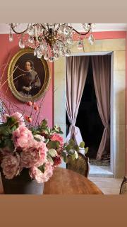 Art action room - - 6