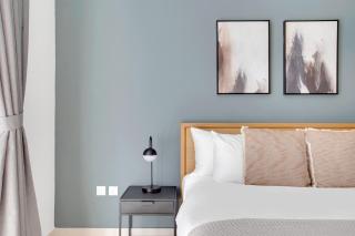 Blueground Duja Tower City View pool gym DXB-1106 - 2