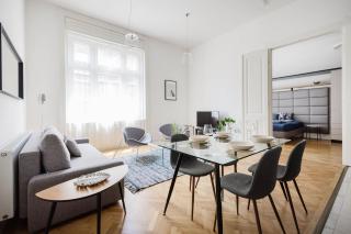 Chic and Spacious Central Retreat - Budapest - 2