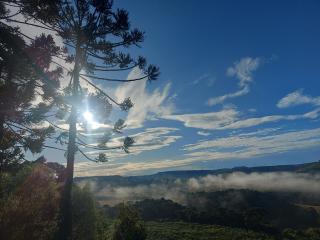 Chalé com banheira de hidromassagem e mesa de sinuca - 4