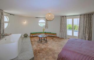 Lovely Home In Thonon Les Bains With Sauna - Thonon-les-Bains - 5