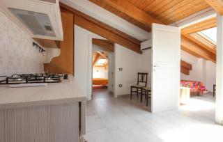 Cozy Apartment In Castellabate With Kitchen - 7