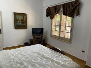 Al Fardous Luxury Vacation Home - King Mariout - 4