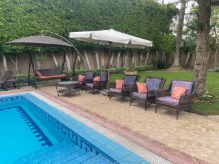 Al Fardous Luxury Vacation Home - King Mariout - 5