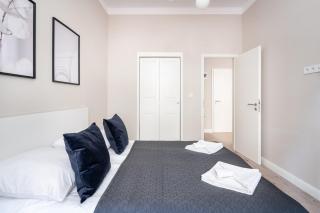 A13- Deluxe Apartments, Best Location, by BQA - 2