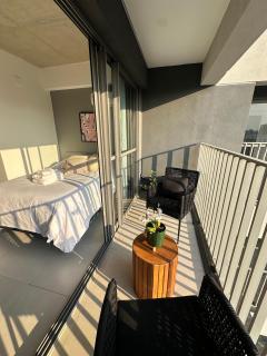 Studio no metrô Santa Cruz - 2