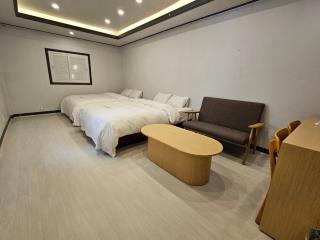 Vovo Hotel - Boryeong - 9