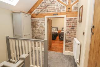 The Old Coach House - 5