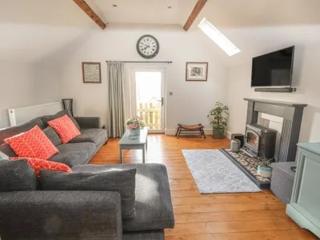 The Old Coach House - Llanferres - 4