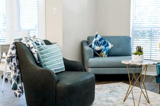 Upscale City Apartment with Pool , Fitness Center - Carrollton - 5