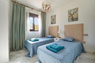 Scorpio 2BR Apartment in Hacienda del Sol, Estepona - Estepona - 5