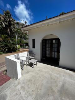 The Old Gin House - 8