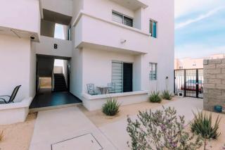 Ocean Condo in the center of Cabo San Lucas - 4