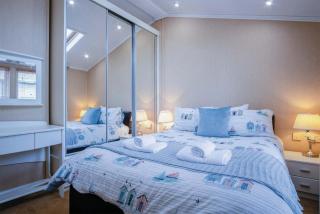 3 Manor Lodge - 2 Bedroom Lodge - Pendine - Pendine - 2