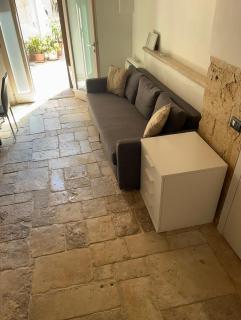 GROUND STONE - 6