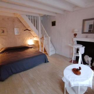 Maisonnette de bourg - Deux-Chaises - 4