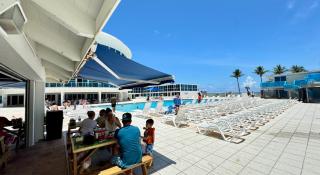 SeaStays-Oceanside Apartments - Miami Beach - 3