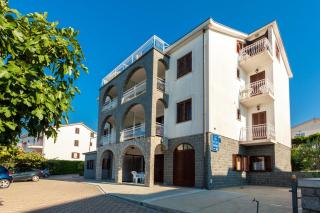 Apartments Ivo - Porat - 0