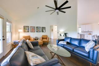Dock and Fire Pit Waterfront Lake Martin Retreat! - Dadeville - 7