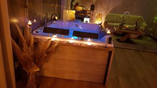 Love room jaccuzi - Puisserguier - 6