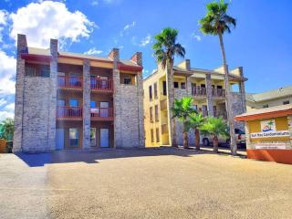 Sun Ray #1A - Pet Friendly, 3min Walk to Beach - South Padre Island - 7
