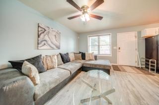 Quaint Erie Home with Smart TVs and Yard 3 Mi to Lake - Erie - 6