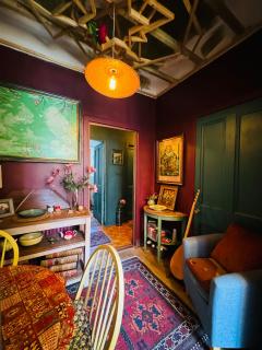 The Prehnite Lounge - Edinburgh - 1