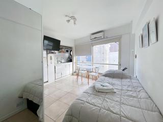 Beautiful Sunny Recoleta Studio Urban Comfort - Buenos Aires - 9