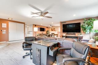 Roomy Tucson Home with Hot Tub and Pickleball Court! - Tucson - 4