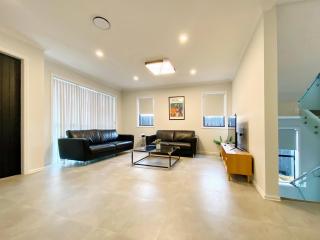 Extra-Large Brand-New House 8 Bedrooms 6 Bathrooms - Auckland - 7