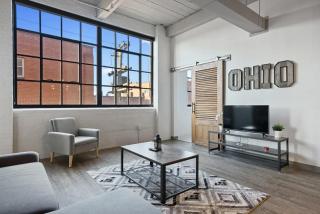 2125 Superior Living - Cleveland - 3
