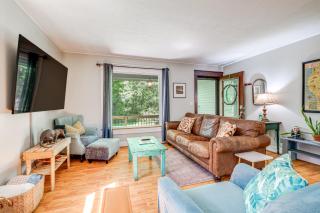 Blacksburg Hideaway with Hot Tub about 5 Mi to Campus! - 0