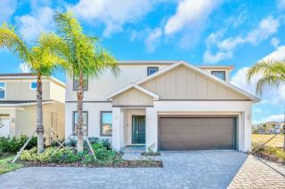 8BR Family Home with Private Pool & Theatre Room - Kissimmee - 6