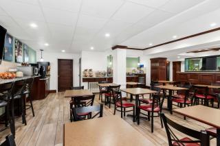 Best Western Patriots Point - Charleston - 5