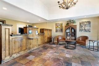 Sonoma Winegrower's Inn - Rohnert Park - 9