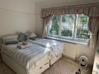 Prime Bournemouth stay with luxury spa option - Bournemouth - 4