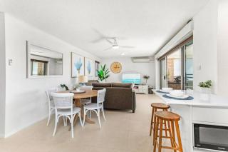 Waves on North, El Sandi 4, Beachfront getaway - Forster - 8