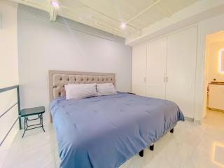 Downtown Cabo! 1bdrm loft lands end view from pool - Cabo San Lucas - 4