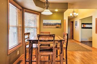 Evergreen Ranch Family Vacation Home, Sleeps 8, Private Hot Tub - 2