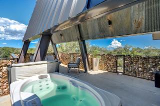 A-Frame Wonders Hot Tub w Mountain Views - 8