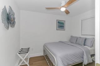 Sunny Shore Retreat Near Beach - Myrtle Beach - 8