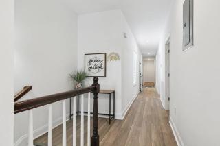 Luxury 6BR Oasis near French Qtr - New Orleans - 1