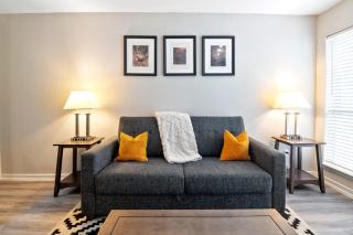 Contemporary 2BR Near Downtown Houston - Houston - 3