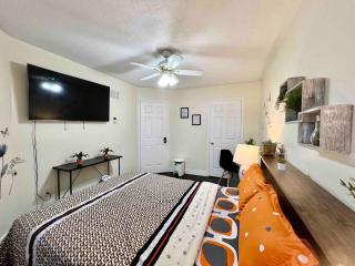 R2 Private Room Near Airport - Mississauga - 7