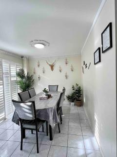 R2 Private Room Near Airport - Mississauga - 2