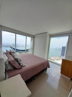 Alojamiento entero, moderno, lujoso y espacioso - 7