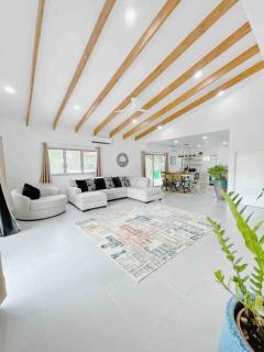 TnT Home - 3
