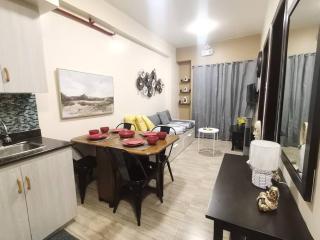 2BR Charming Condo near Session road and Sm Goshenland Towers - Baguio - 8