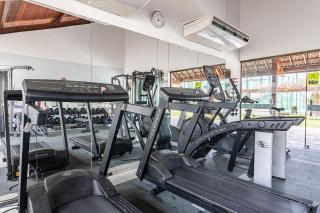 Nui Supreme Beach Living Muro Alto por Brevelar - 4