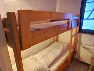 Charmant 3 pièces rénové 30m², accès direct aux pistes, parking couvert, Les Menuires - FR-1-178-388 - 5